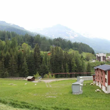 Apartment Pour 4 Personnes Avec Balcon, Proche Des Pistes A Val Cenis Le Lanslevillard