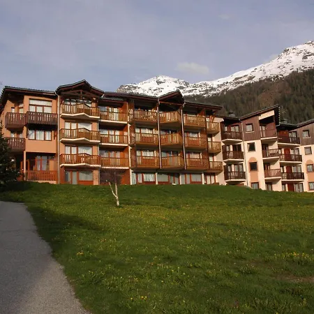 Apartment Pour 4 Personnes Avec Balcon, Proche Des Pistes A Val Cenis Le
